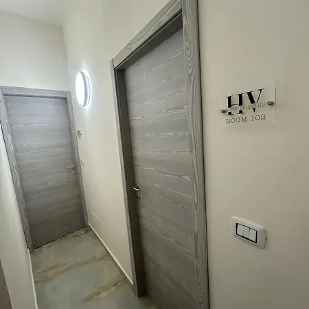 Valentino House Vico Mattonelle 48 Napoli